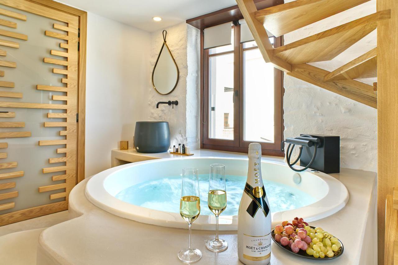 העיירה רתימנו Vista Del Porto Luxury Suites מראה חיצוני תמונה