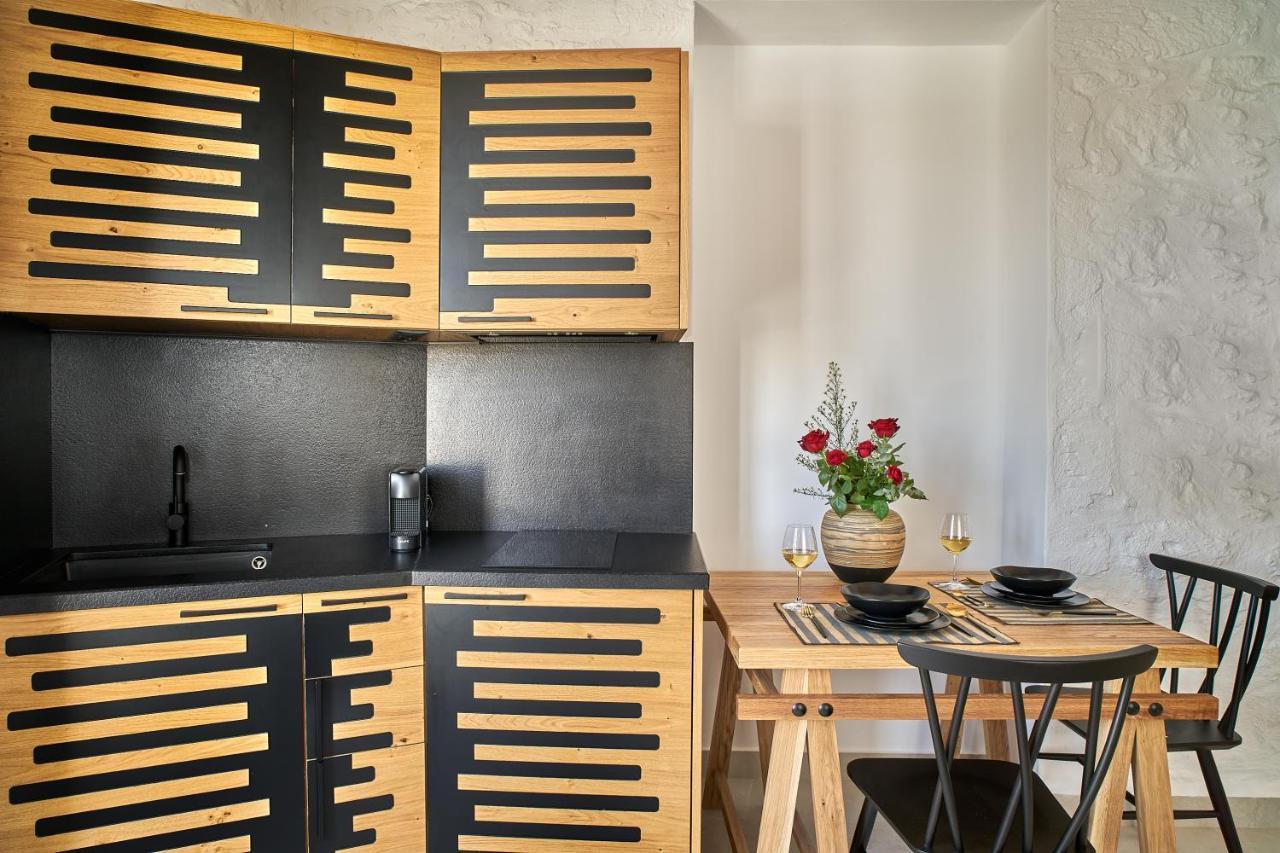 העיירה רתימנו Vista Del Porto Luxury Suites מראה חיצוני תמונה