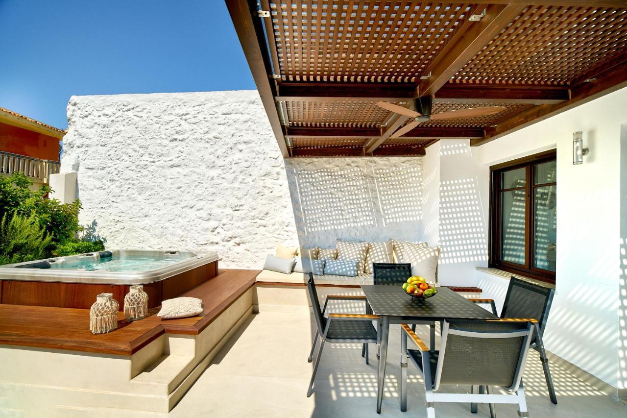 העיירה רתימנו Vista Del Porto Luxury Suites מראה חיצוני תמונה